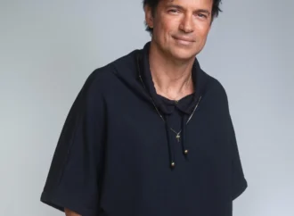 Jorge Vercillo traz turnê comemorativa de 30 anos a Natal com show inédito no Teatro Riachuelo