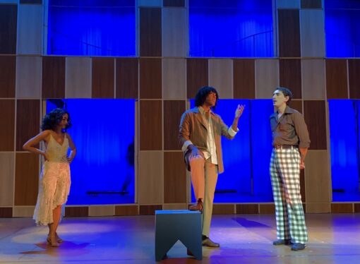 Linha do Tempo e Poesia: “Djavan – O Musical” chega a João Pessoa (PB) para apresentação única nesta quinta (21)