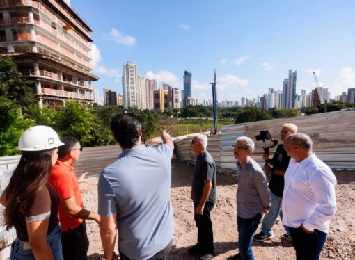 Leo Bezerra vistoria obras do Complexo Viário que vai interligar Beira-Rio ao Altiplano