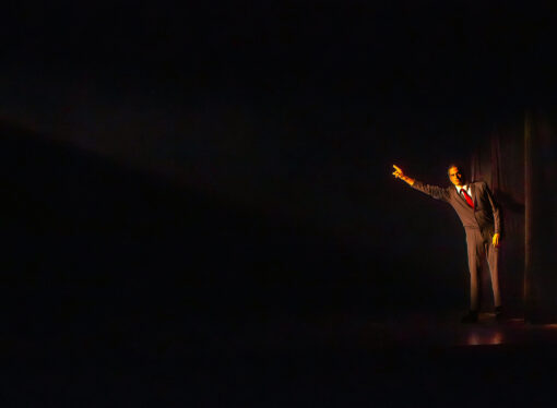 Mateus Solano apresenta o premiado monólogo “O Figurante” em João Pessoa