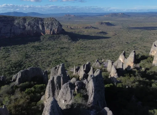 Conheça o Parque Nacional do Catimbau, em Pernambuco
